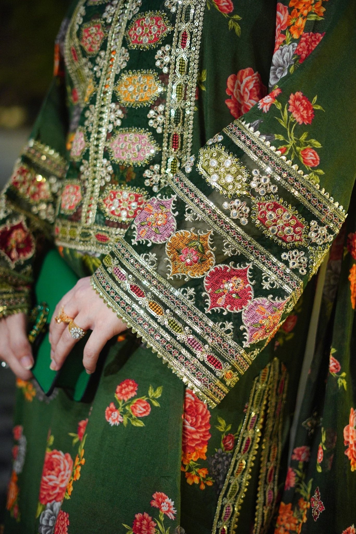 Aneelas Luxury Silk 3 Piece Unstitched V262