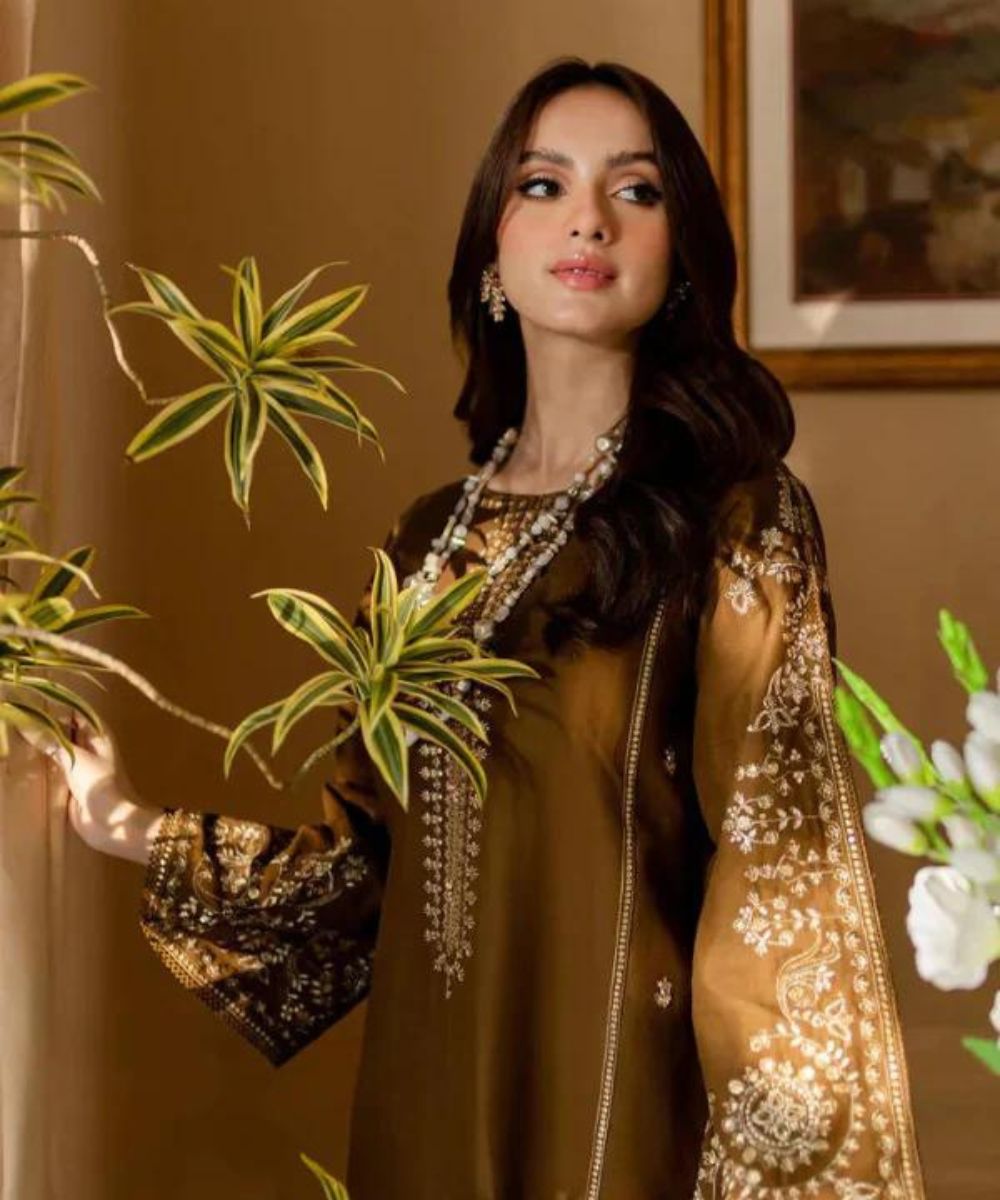 2 Piece Embroidered Lawn Shirt with Dyed Trouser BA68