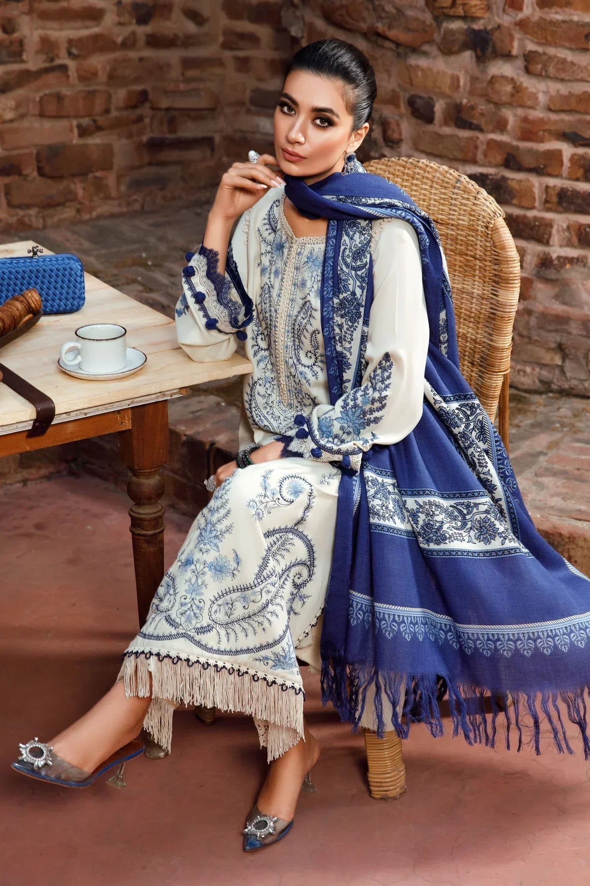 MARIA B - 3PC KHADDAR EMBROIDERED SUTE MB715