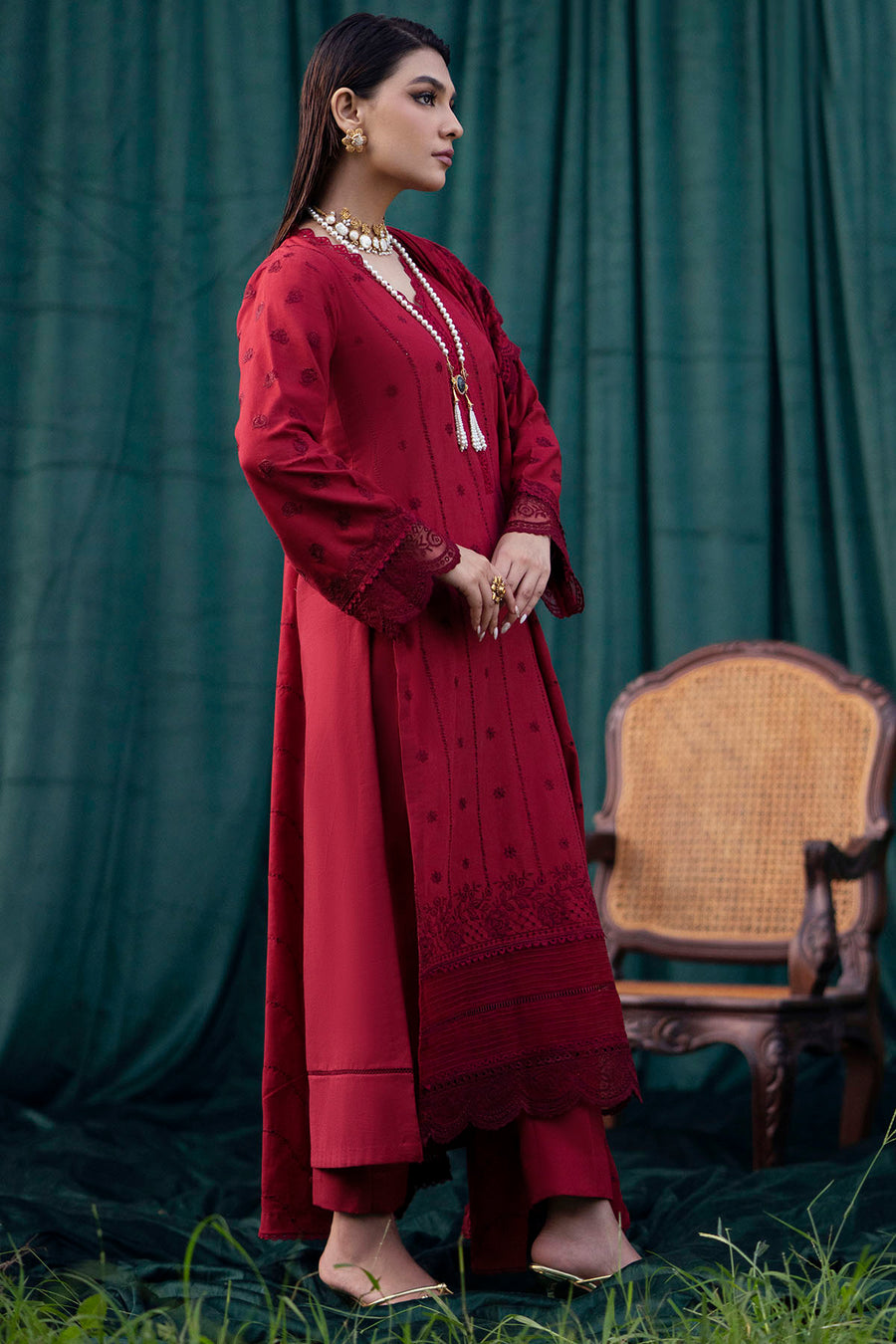 3 Piece Embroidered Lawn Suit with Lawn dupatta V24